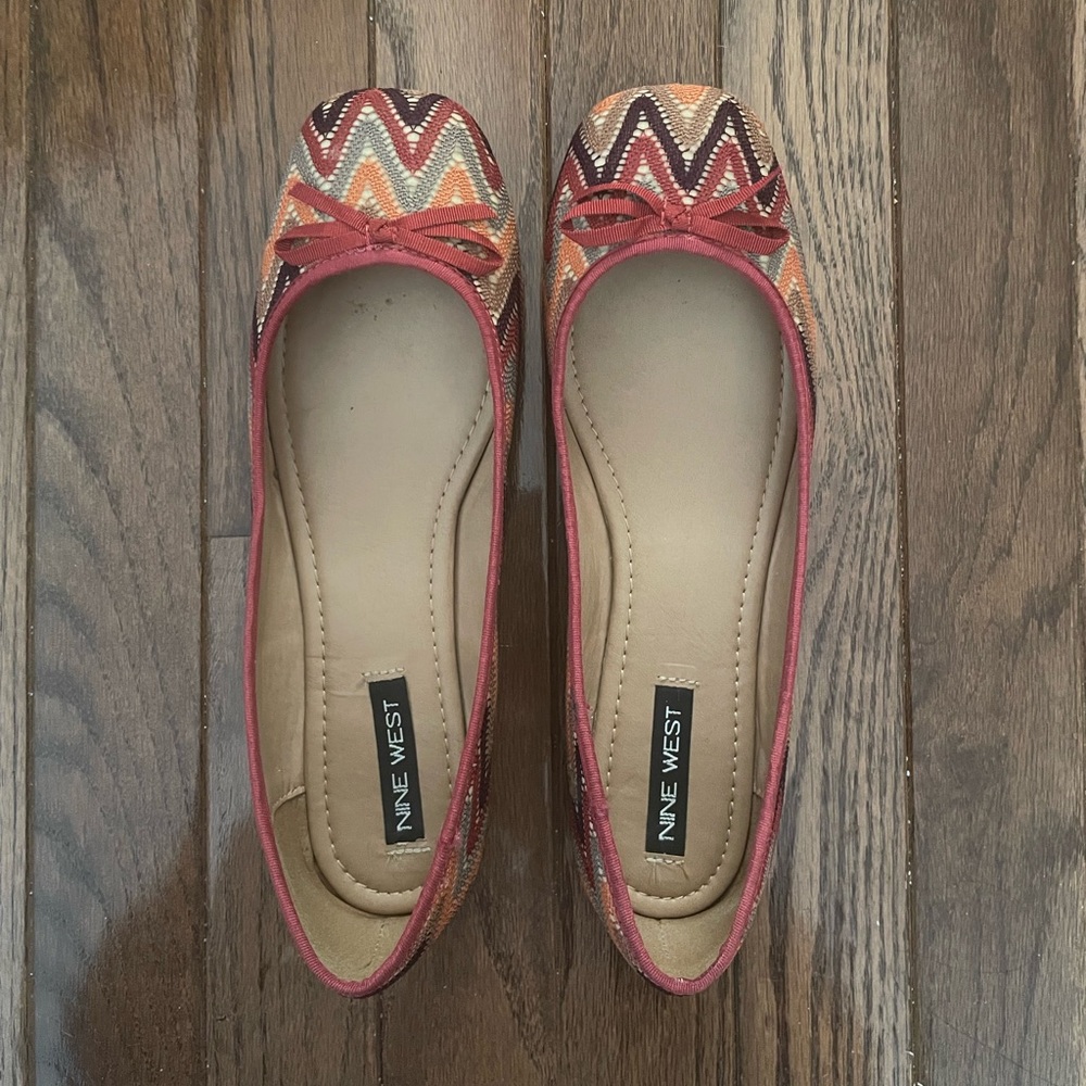 NINE WEST WOMEN’S ZIG-ZAG MULTICOLOURED FLATS